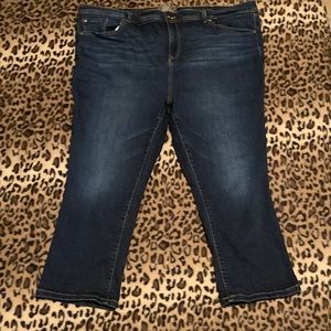 TORRID JEANS Women’s Size 24 TORRID Crop Midfit Super Skinny Super